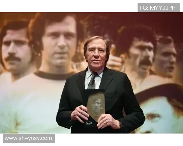 辉煌与荣耀并存的德国历代足球巨星传奇回顾 辉煌与荣耀并存的德国历代足球巨星传奇回顾