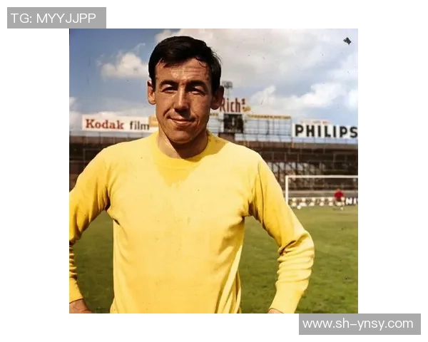 世界足坛传奇门神盘点 球场守护神不容忽视的几位足球巨星 世界足坛传奇门神盘点 球场守护神不容忽视的几位足球巨星